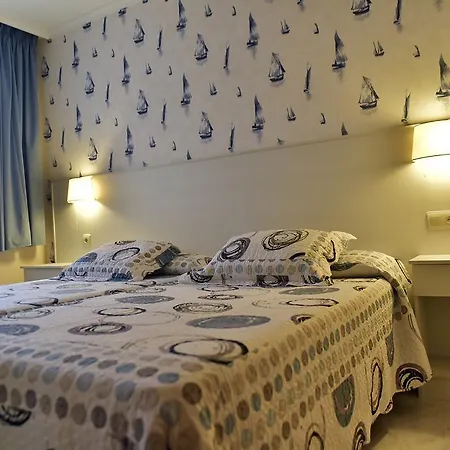 Duerming Velero * Sanxenxo